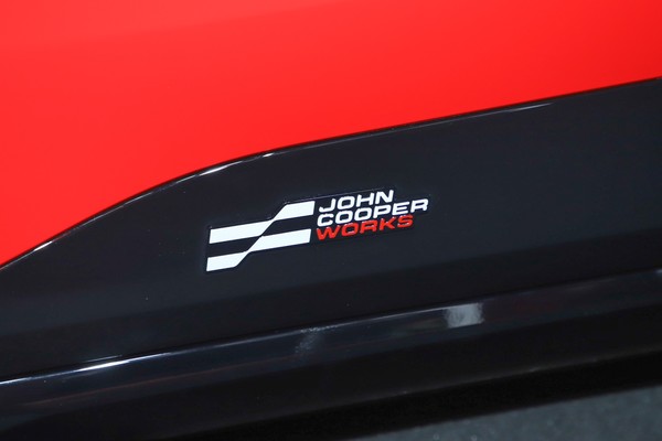 MINI Aceman Exterior