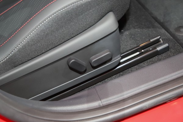 MINI Aceman Interior
