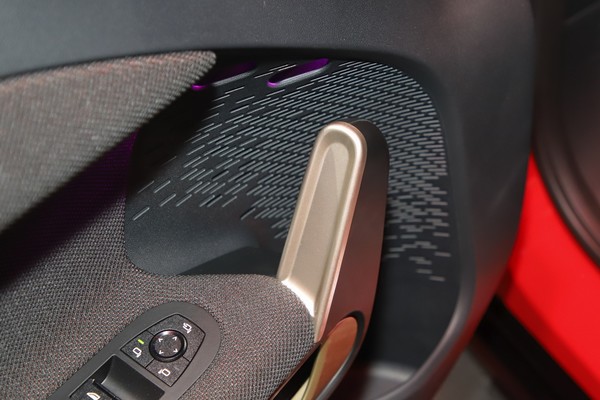 MINI Aceman Interior