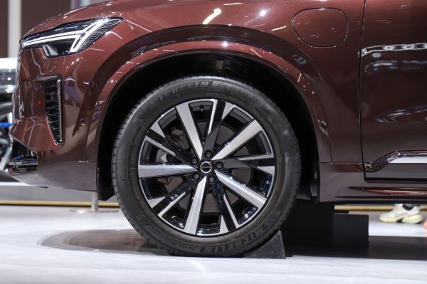 Volvo XC90 Exterior