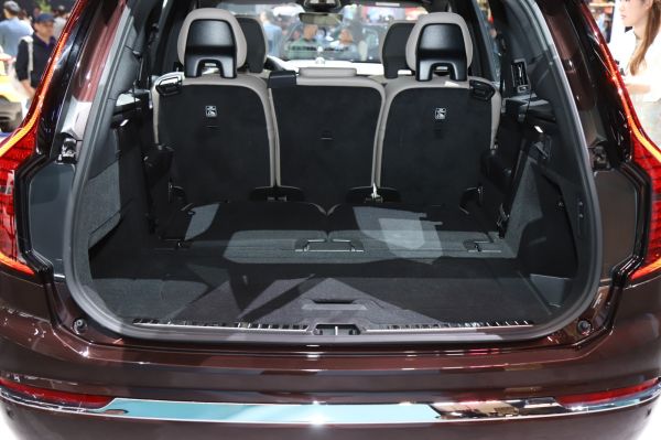 Volvo XC90 Space