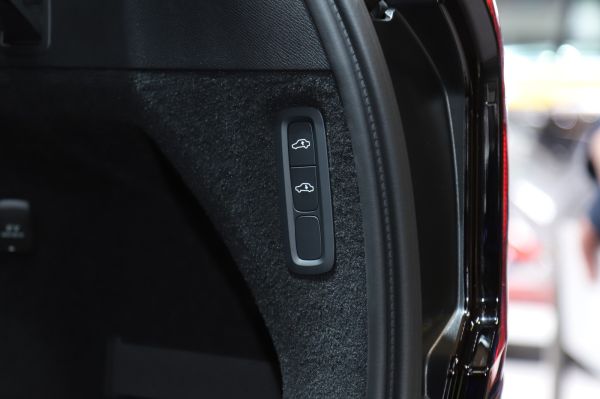 Volvo XC90 Space