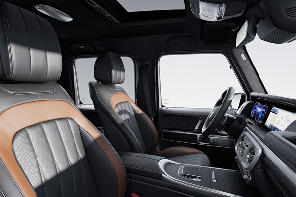 Mercedes-Benz G-Class Official