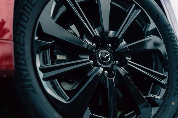 Mazda CX-60 2025 photo