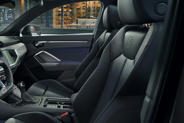 Audi Q3 Sportback Official