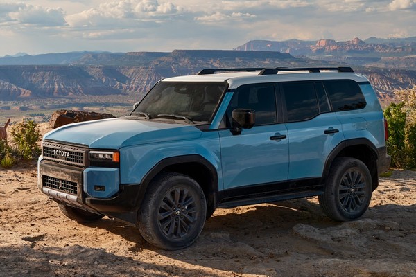 Toyota Land Cruiser 2025 photo