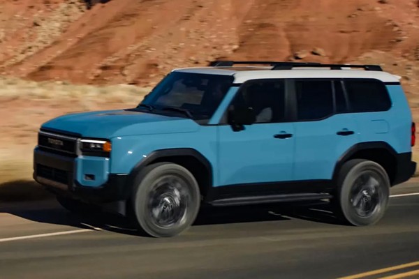 Toyota Land Cruiser 2025 photo