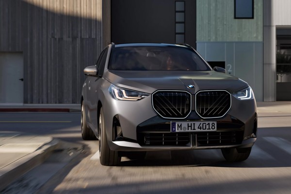 BMW X3 2025 photo