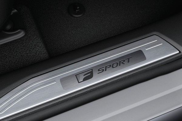 Lexus RX Official