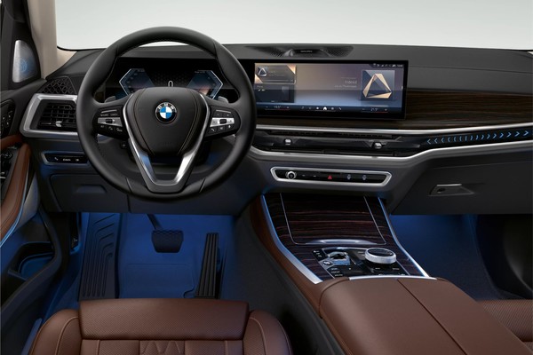 BMW X5 Official