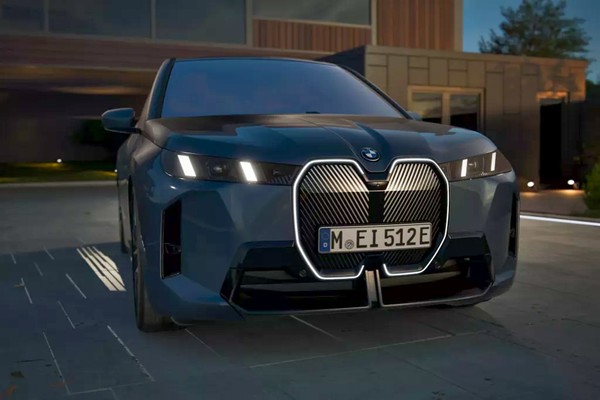 BMW iX Official