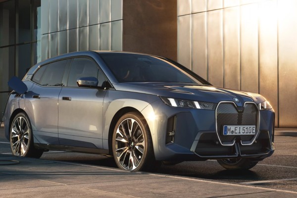 BMW iX Official