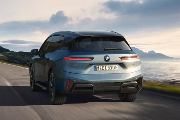 BMW iX Official