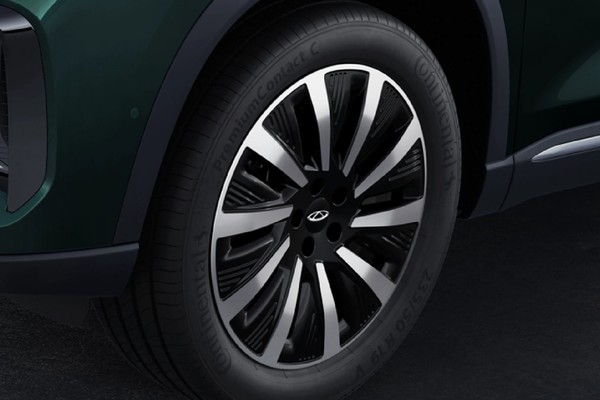 Chery Tiggo 8 Official