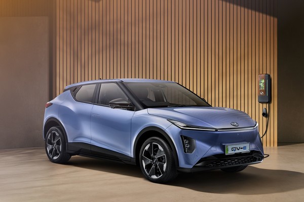 Perodua QV-E Official