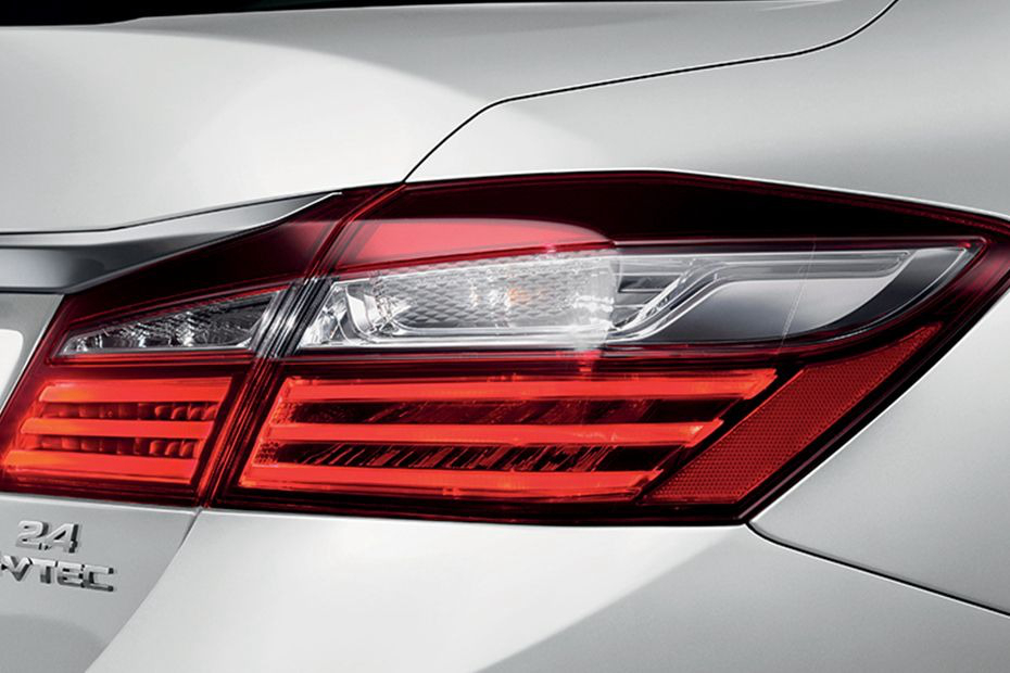 Honda Accord 2018 photo