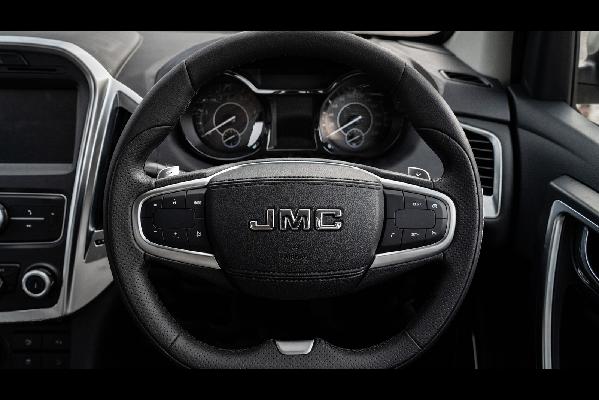 JMC Vigus Pro Interior