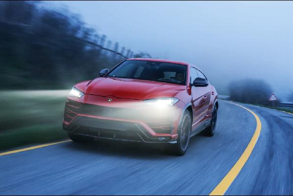Lamborghini Urus Exterior