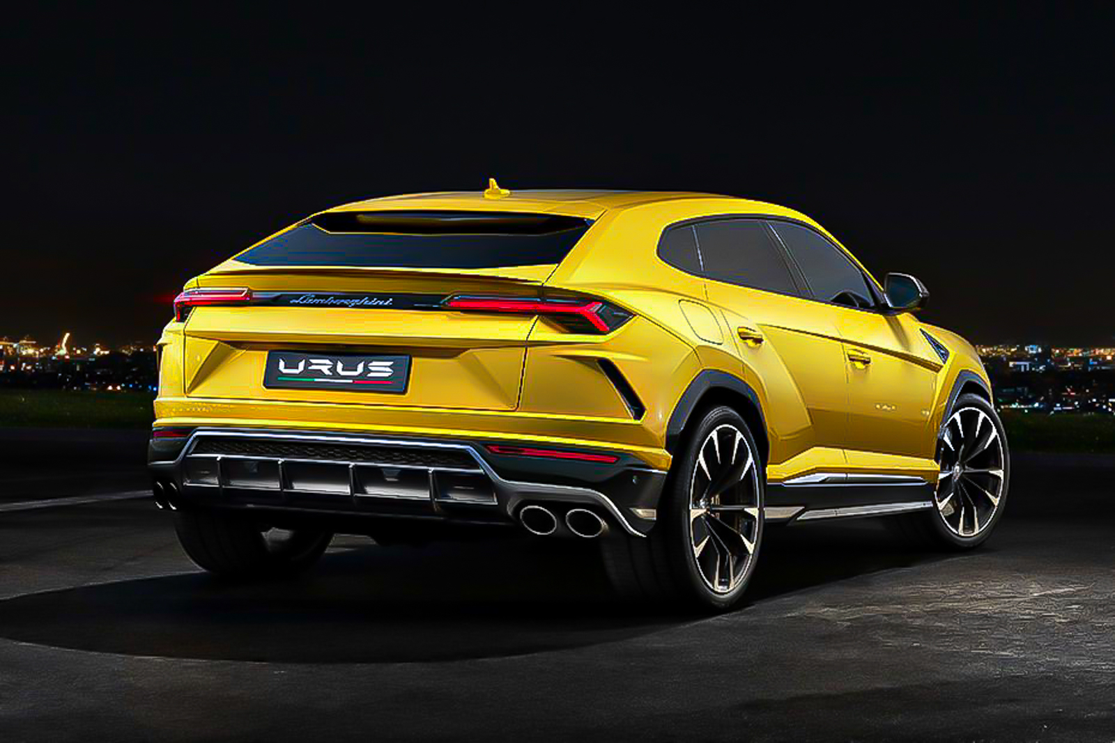 Lamborghini Urus photo