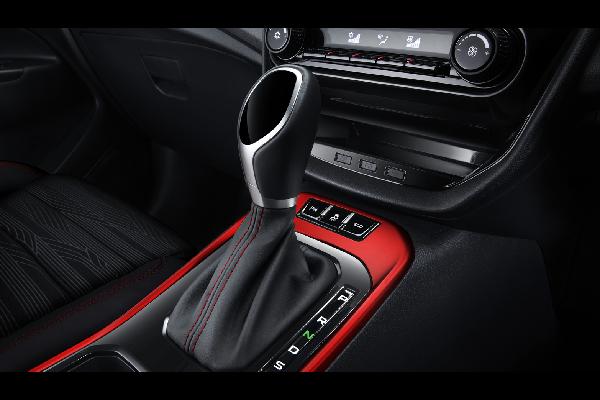 Proton Iriz Interior