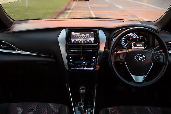 Toyota Yaris Interior