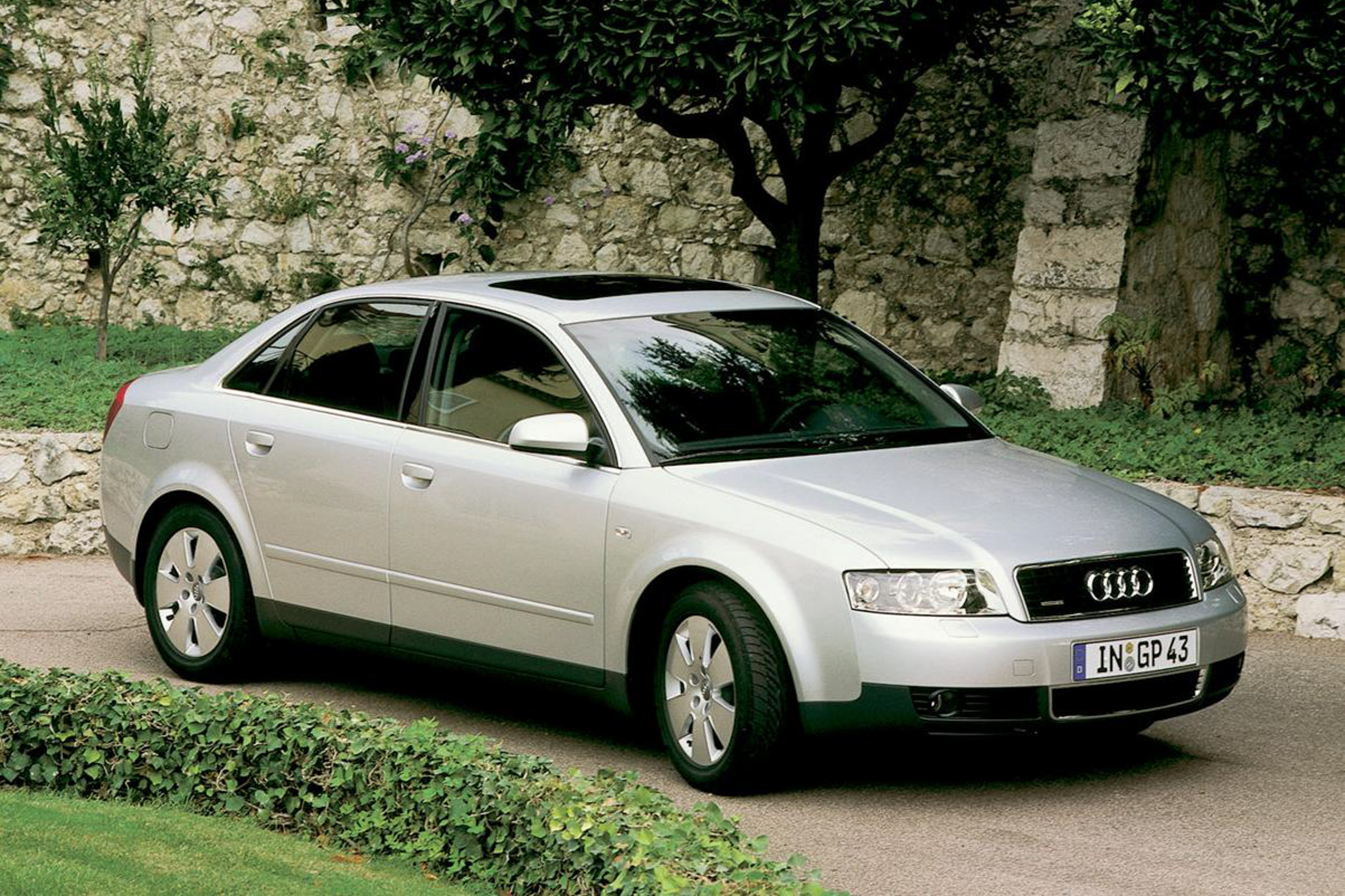 2001 Audi A4 public photo