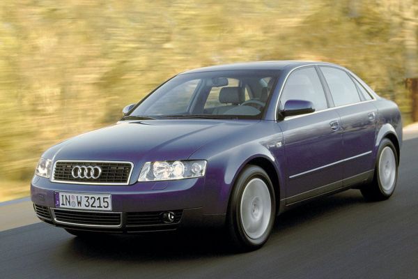 Audi A4 Official