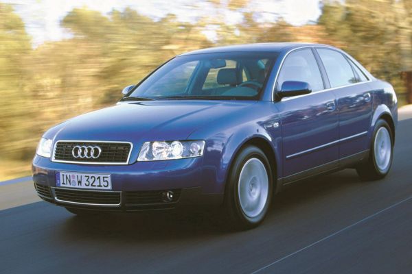 Audi A4 Official