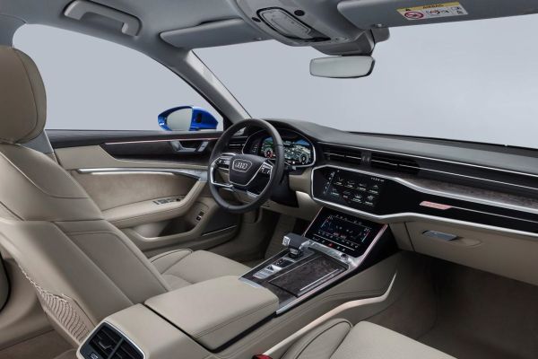 Audi A4 Official