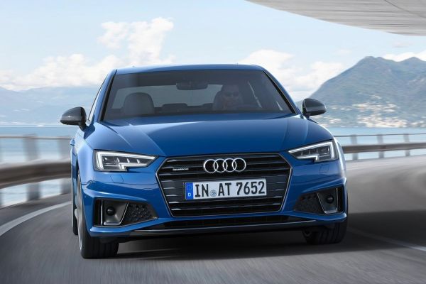 Audi A4 Official