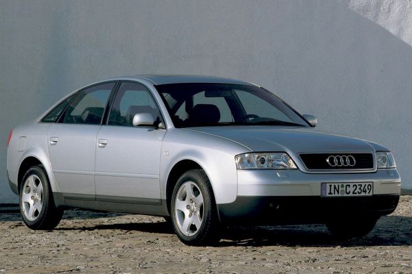 Audi A6 1998 photo
