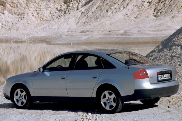 Audi A6 1998 photo