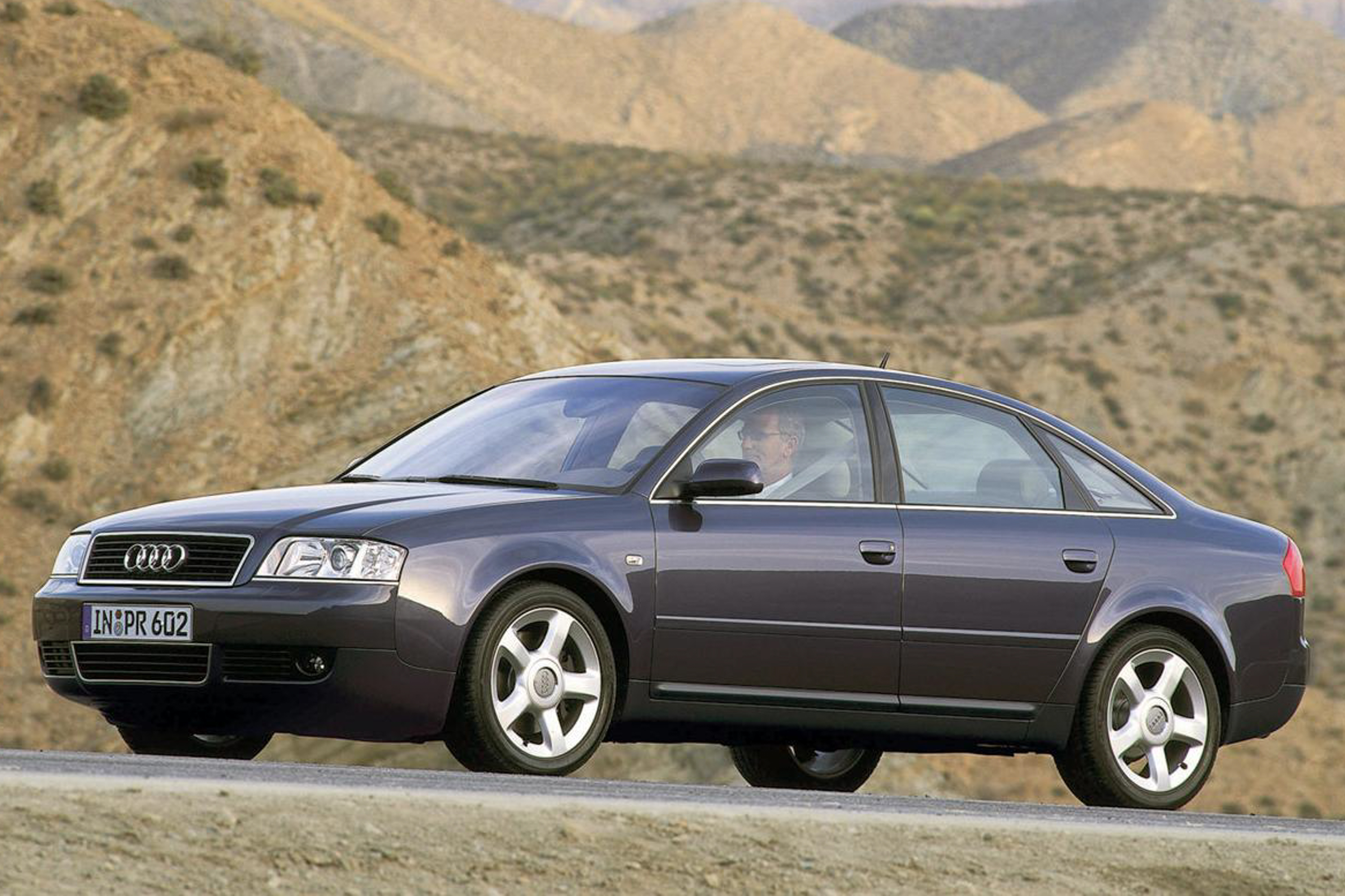 2001 Audi A6 public photo