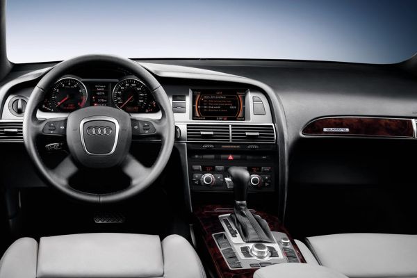 Audi A6 Official