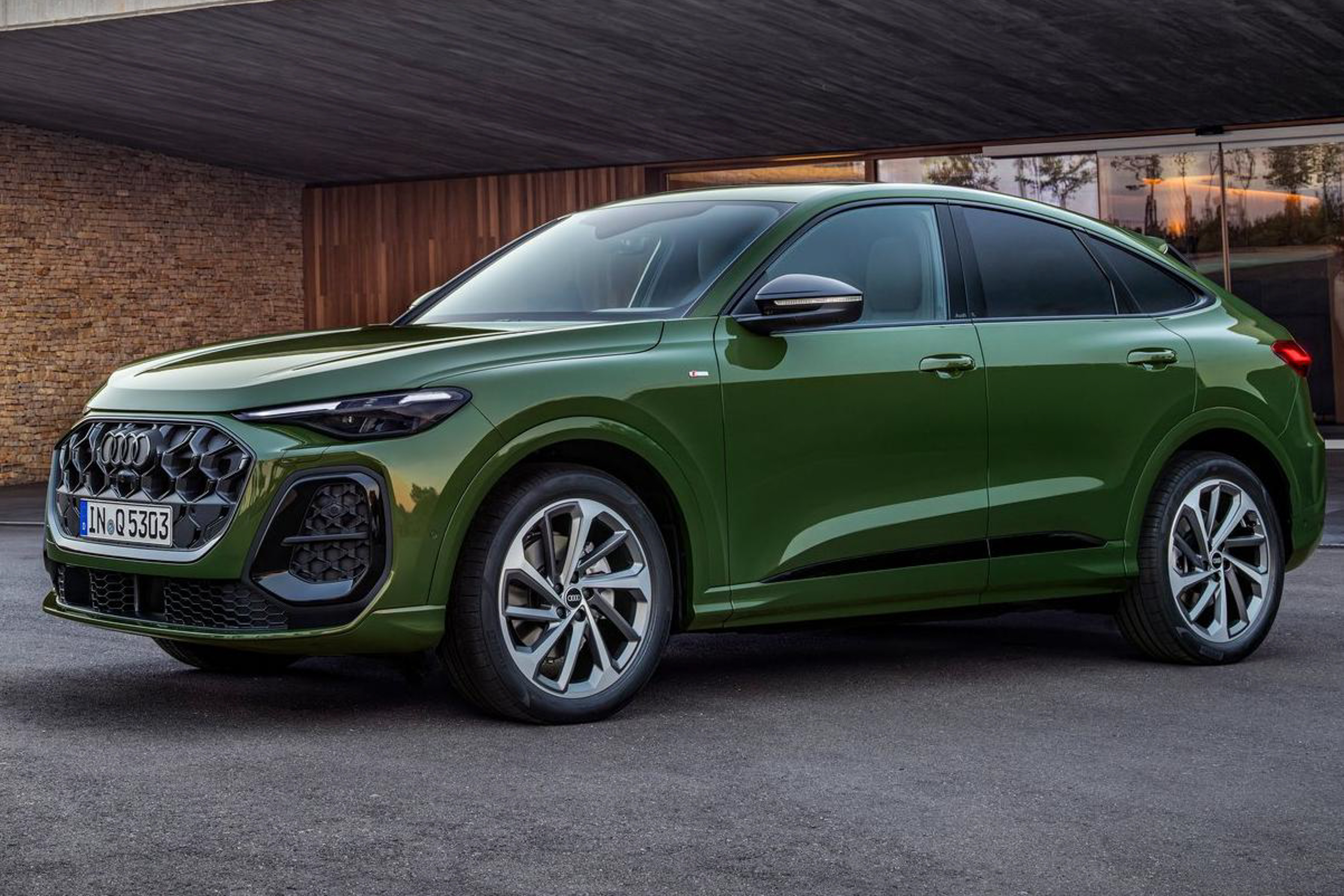 2025 Audi Q5 Sportback public photo