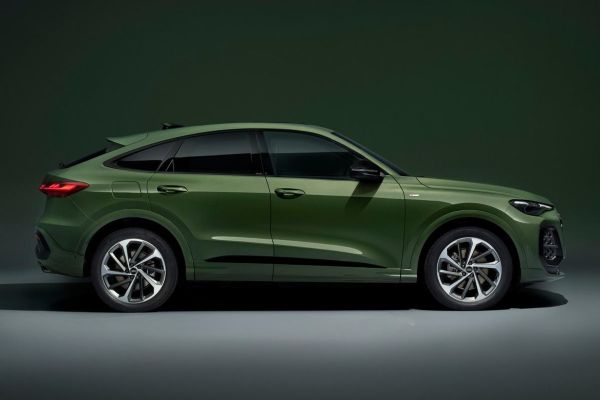 Audi Q5 Sportback Official