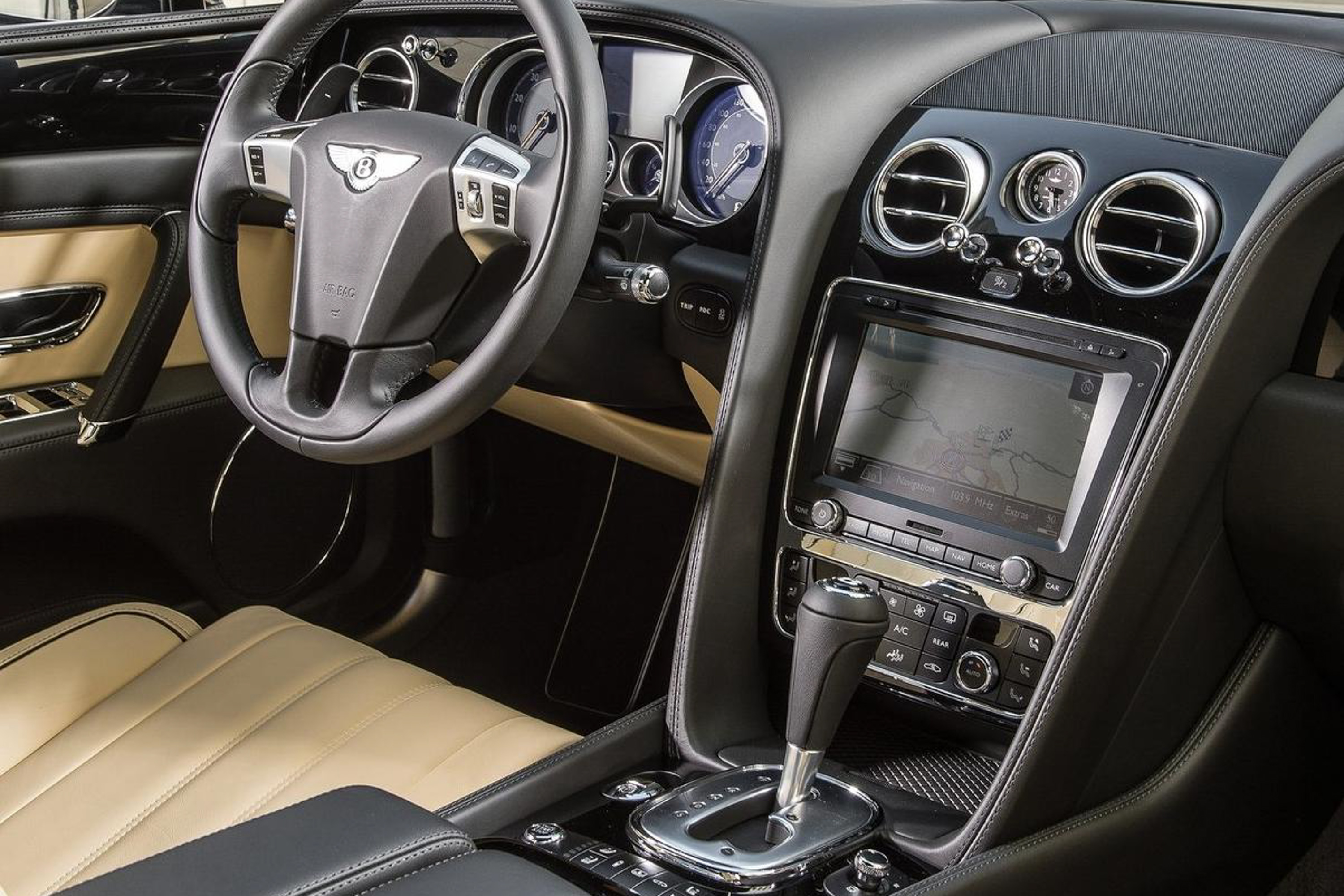 2014 Bentley Flying Spur public photo