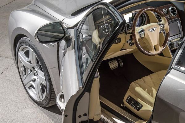 Bentley Flying Spur Official