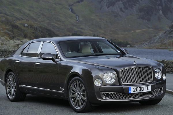 Bentley Mulsanne Official