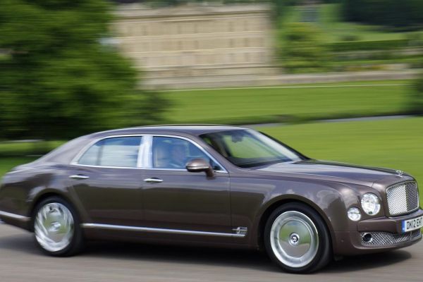 Bentley Mulsanne Official
