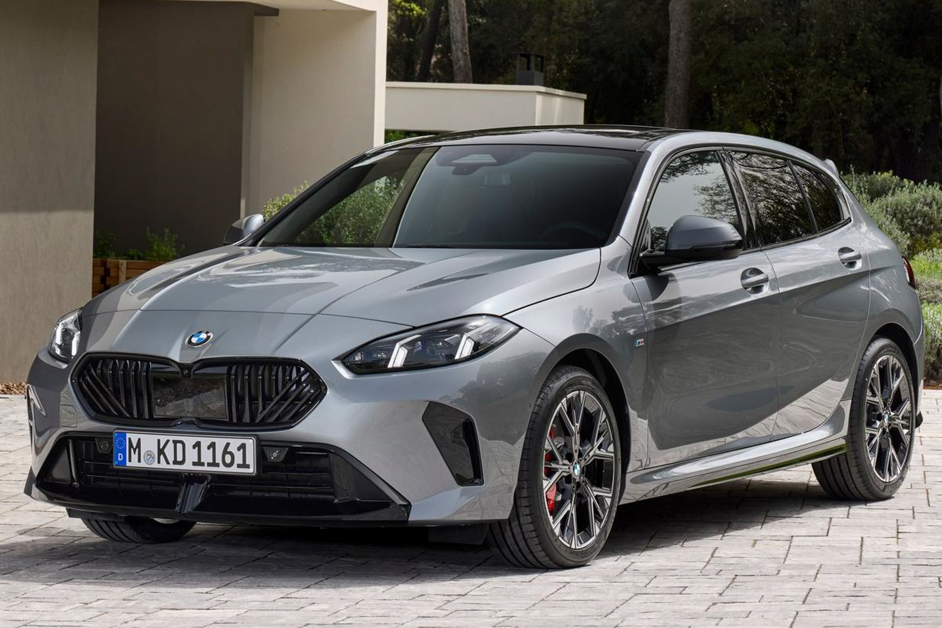2025 BMW 1 Series public photo