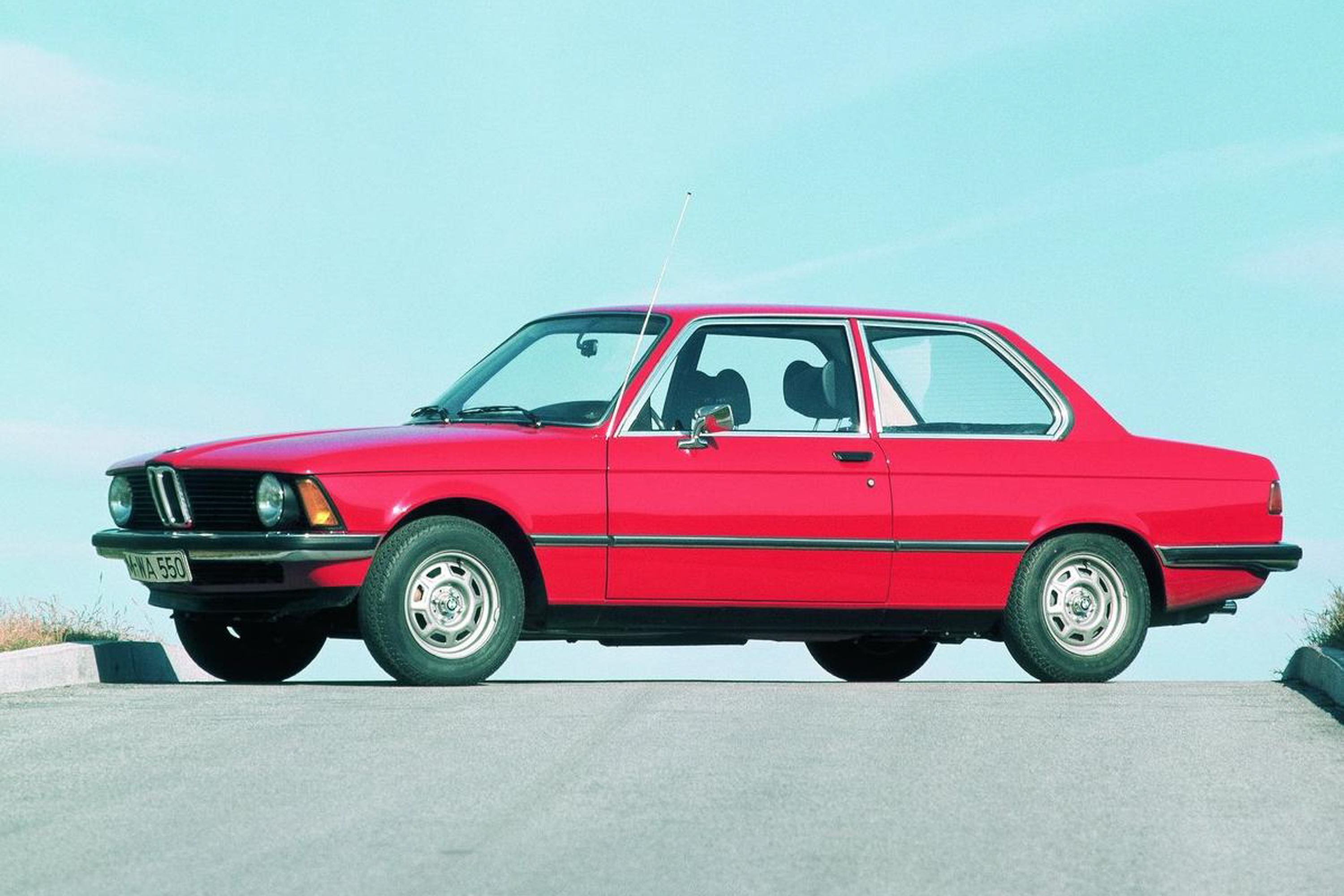 1975 BMW 3 Series public photo