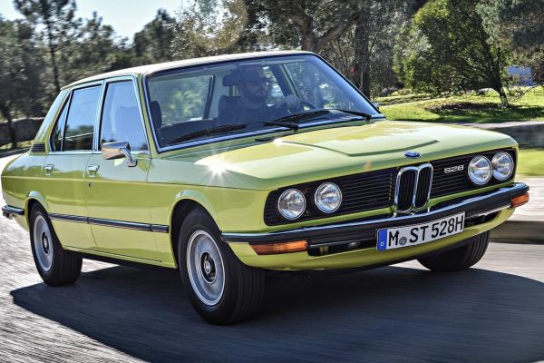 BMW 5 Series 1975 photo