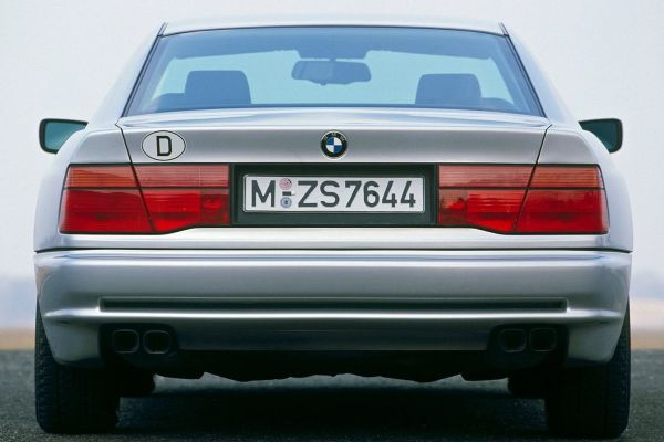 BMW 8 Series Official