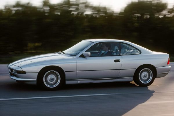 BMW 8 Series Official