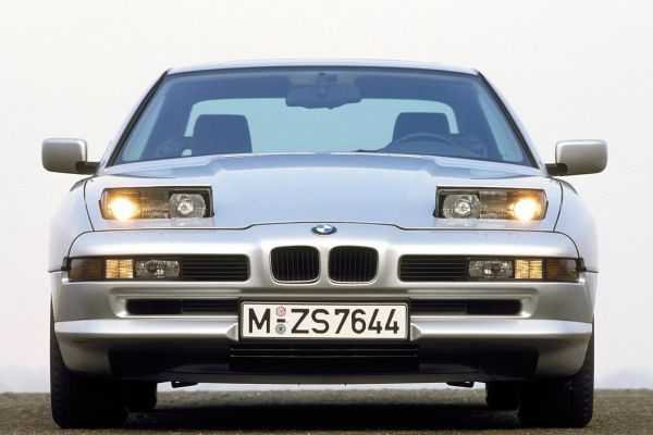 BMW 8 Series Official