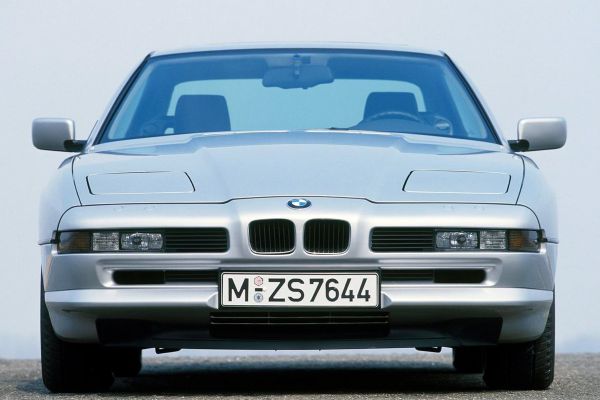 BMW 8 Series Official