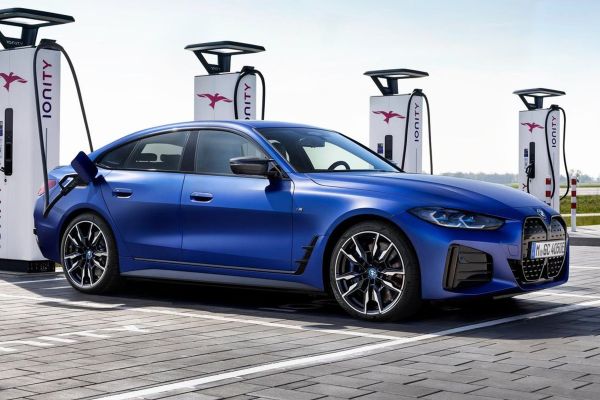 BMW i4 Official