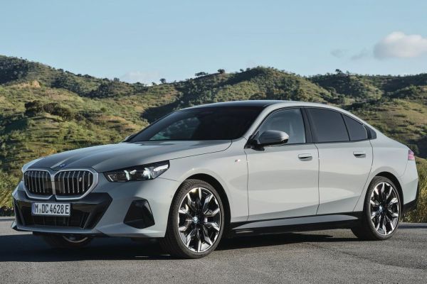 BMW i5 Official