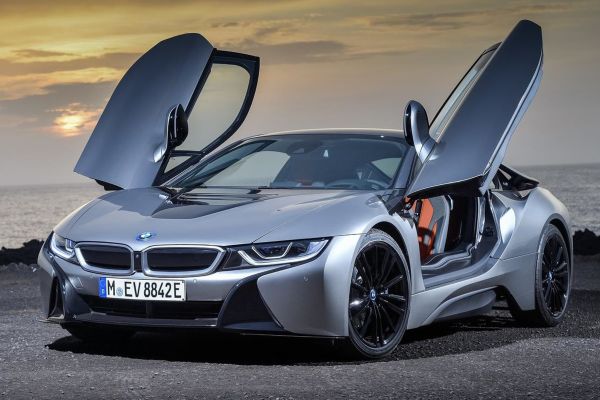 BMW i8 Coupe Official